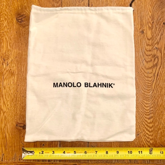 Manolo Blahnik Dust Bag - Picture 5 of 5